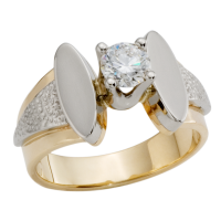 14K YELLOW AND WHITE GOLD RING WITH DIAMOND 