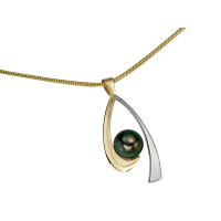 14KT YELLOW AND WHITE GOLD PENDANT WITH TAHITIAN PEARL